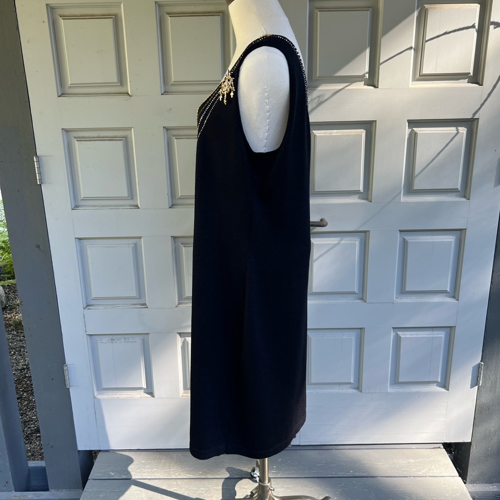 St. John Black Santana Knit Jeweled Chain Pin Sleeveless Mid-length Size 14 - Picture 4 of 7